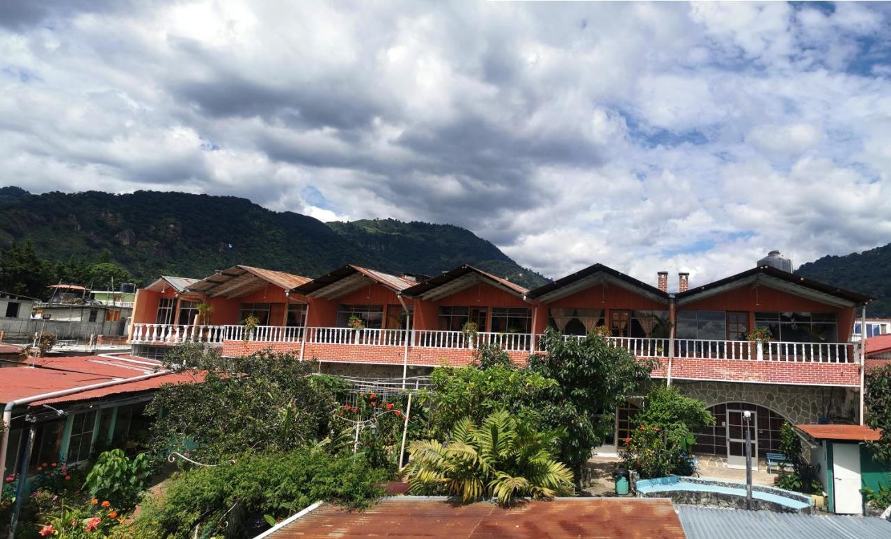 Hotel Playa Linda Panajachel Esterno foto