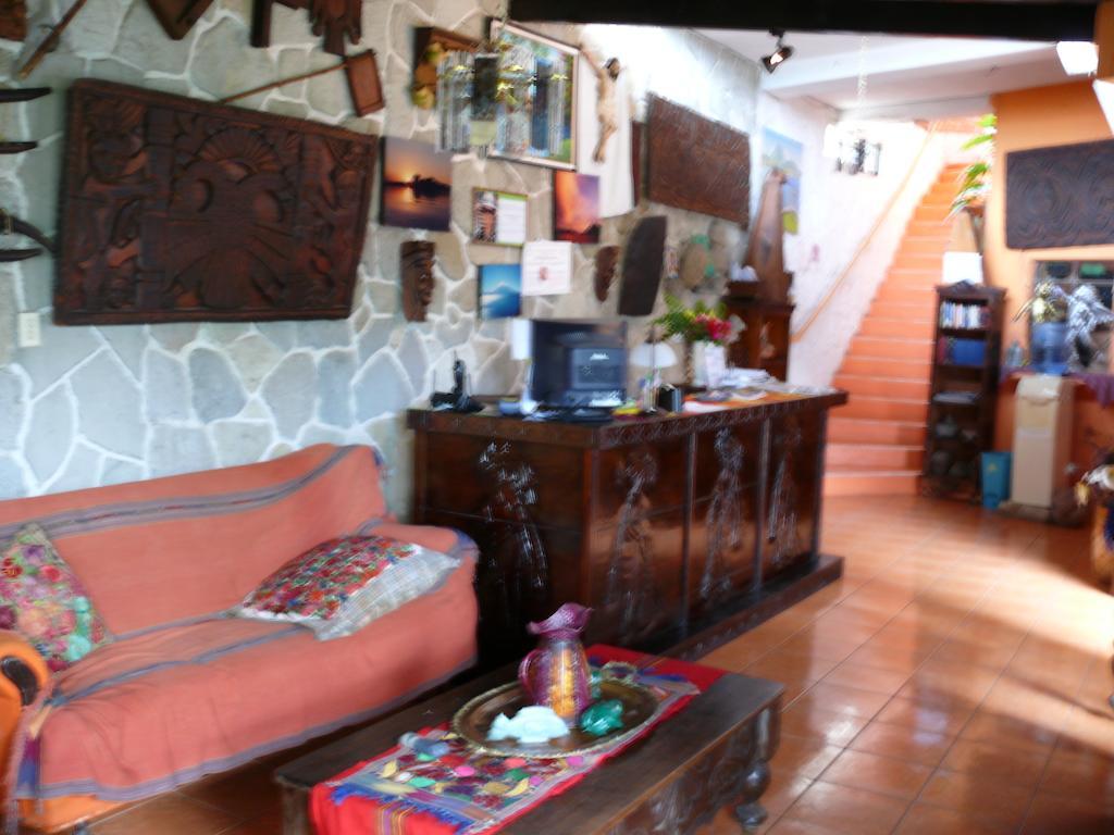 Hotel Playa Linda Panajachel Esterno foto