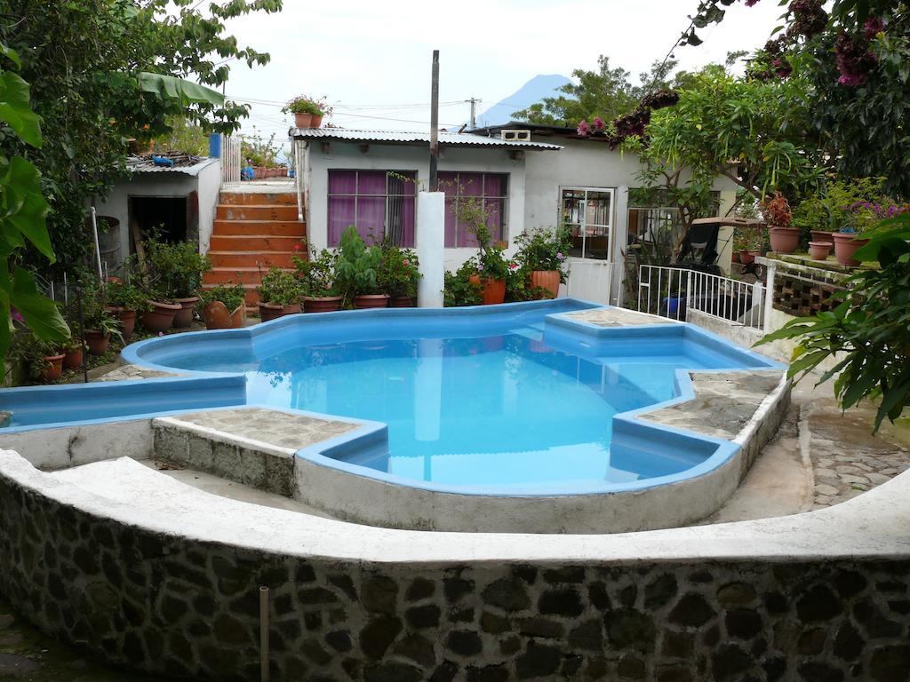 Hotel Playa Linda Panajachel Esterno foto