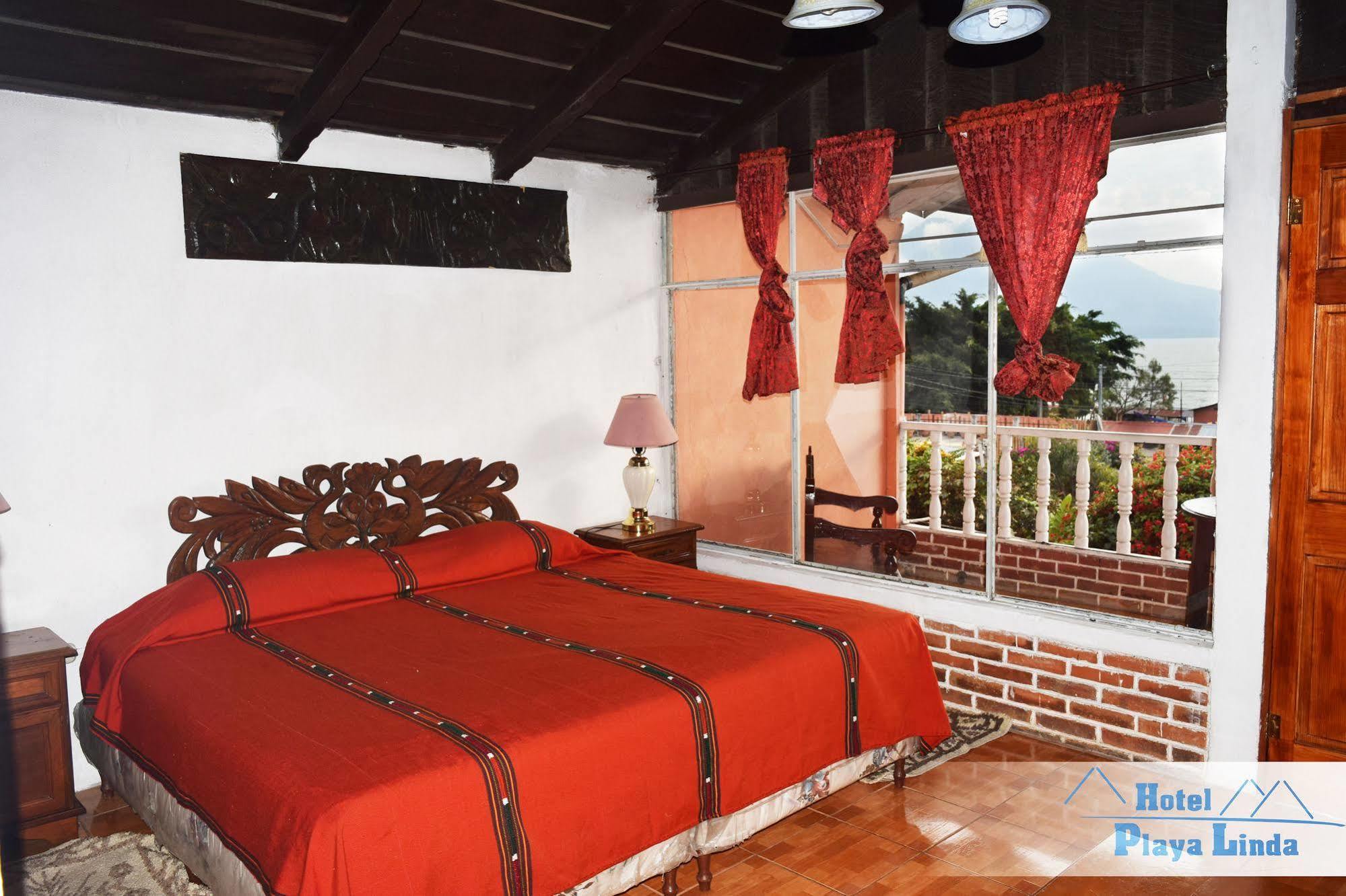 Hotel Playa Linda Panajachel Esterno foto